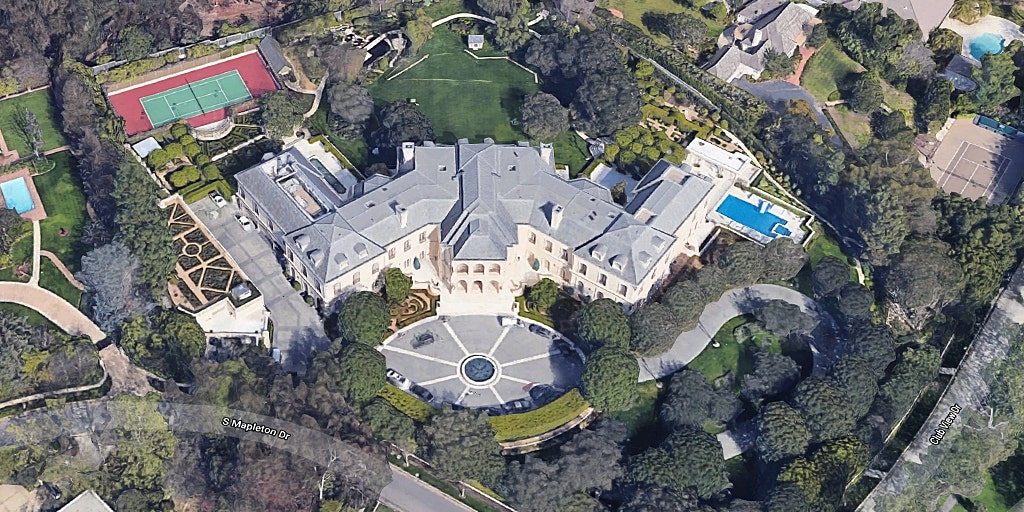 Hollywood producer Aaron Spelling's former mansion sells for nearly $120M, breaking LA County record: report | Fox Business Hollywood producer Aaron Spelling's former mansion sells for nearly $120M, breaking LA County record: report | Fox Business