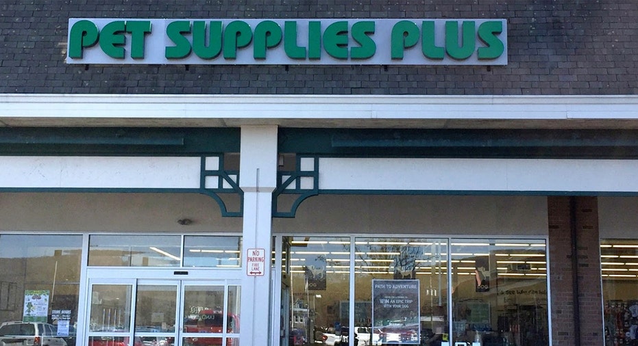 Pet Supplies Plus recalls pig ear dog treats over possible