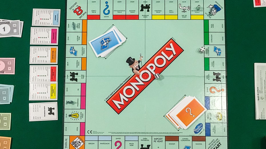 Kid cries over taxes in Monopoly game, says ‘it’s the worst part of the ...