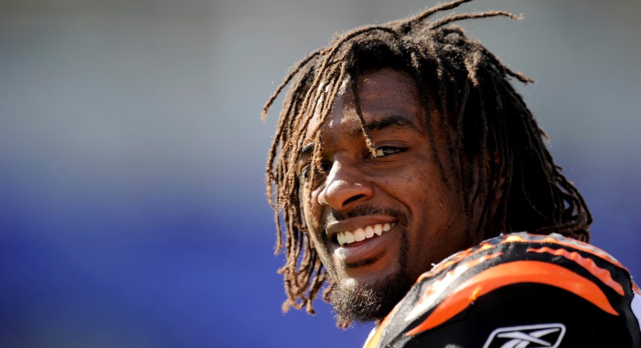 Nfl Player Cedric Benson Shared Eerie Instagram Message