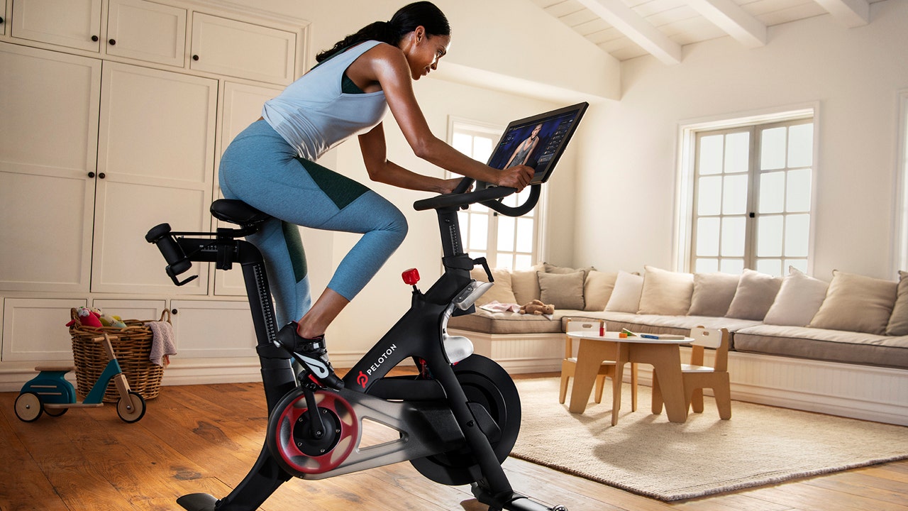 Peloton Goes Public How Much Does The Equipment Cost Fox Business 