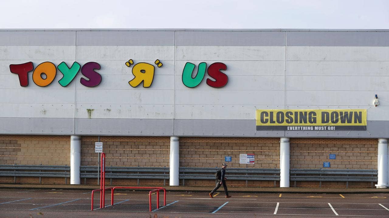 toys r us caterpillar