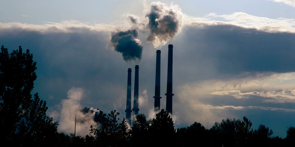 Manufacturers to EPA: We're leading air quality gains, we don't need more rules - Vimarsana News