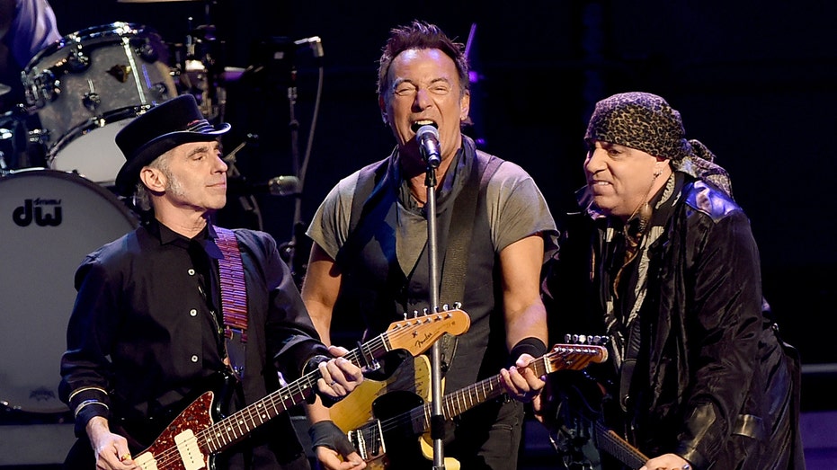 bruce springsteen and band