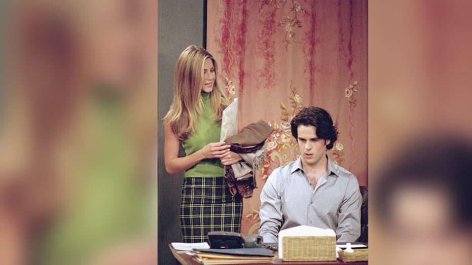 Louis Vuitton bag of Rachel Green (Jennifer Aniston) in Friends (S10E18)