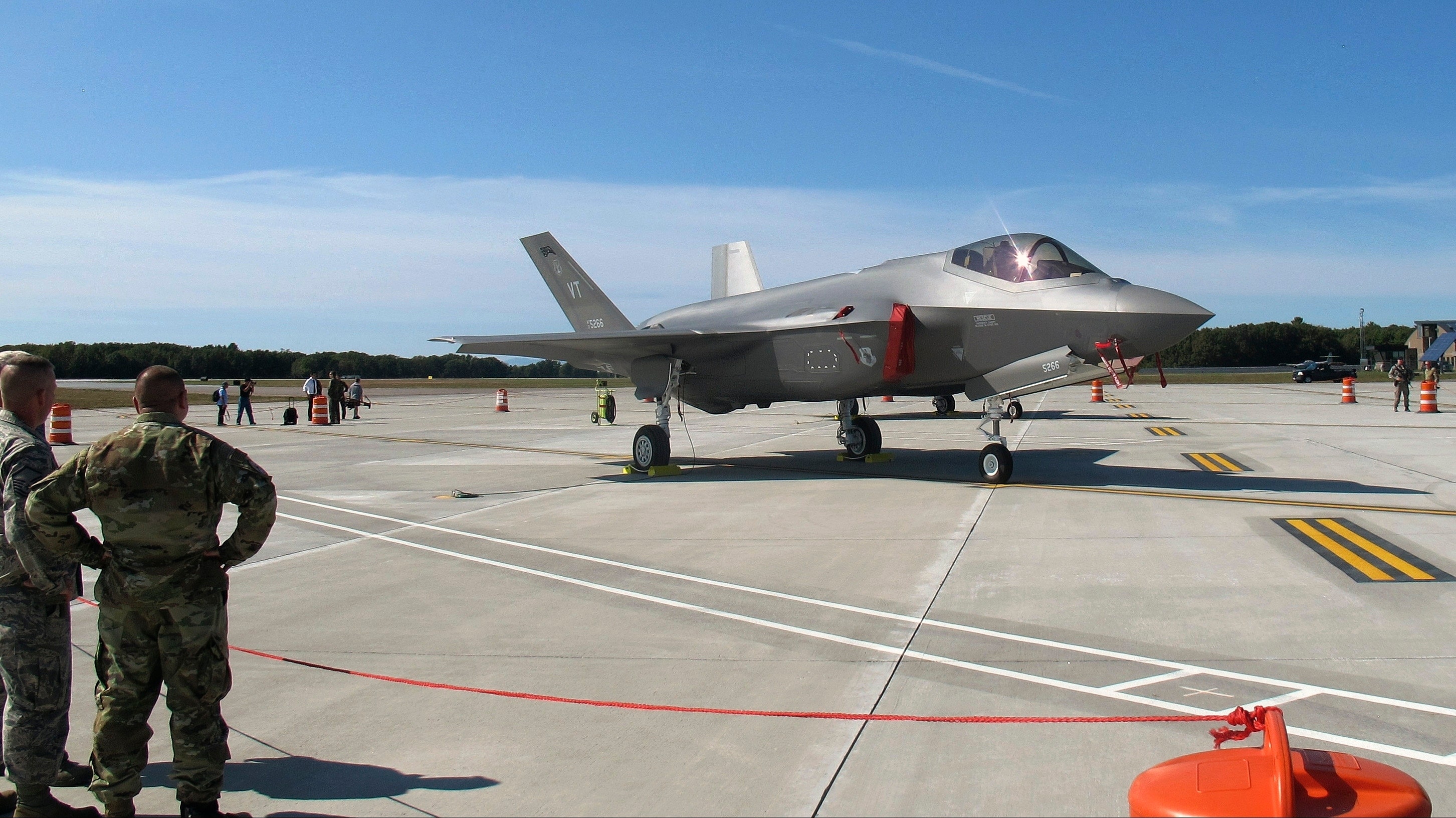 Lockheed Lowers Price Of F 35 Fighter Jet Fox Business