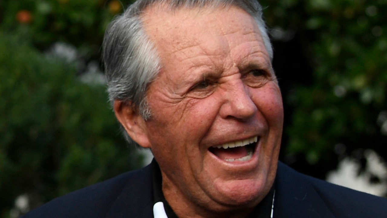 Legendary Golfer Gary Player Auctions Replica Claret Jug From 1968 Open Championship Victory Fox Business
