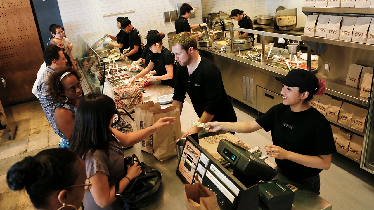 Chipotle offers employees debtfree college degree opportunity Fox