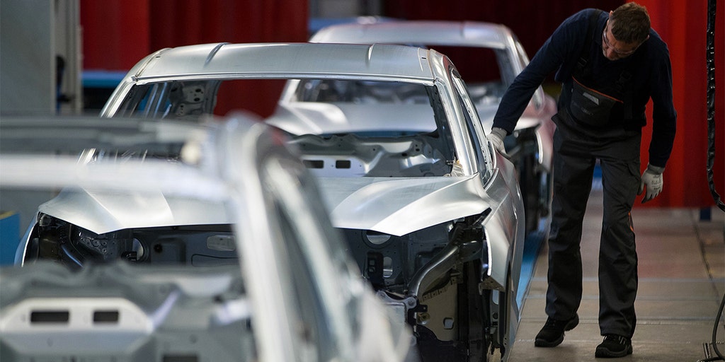 Ford vs. GM: A tale of two automakers - Vimarsana News