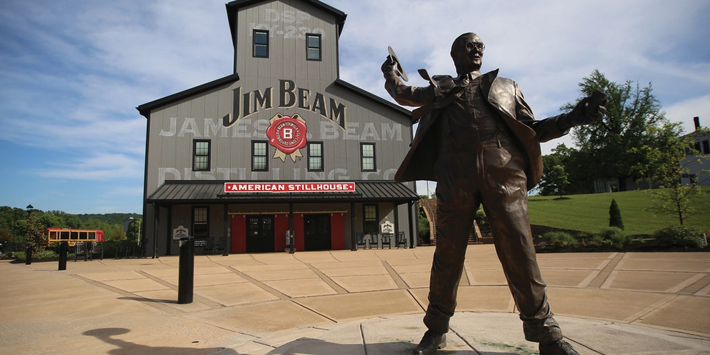 Jim Beam invests $400M to ramp up bourbon production - Vimarsana News