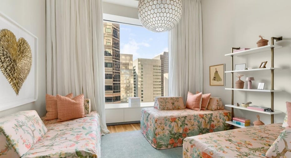 Look inside former Yankees' Alex Rodriguez's apartment where monthly rents  are $2,550