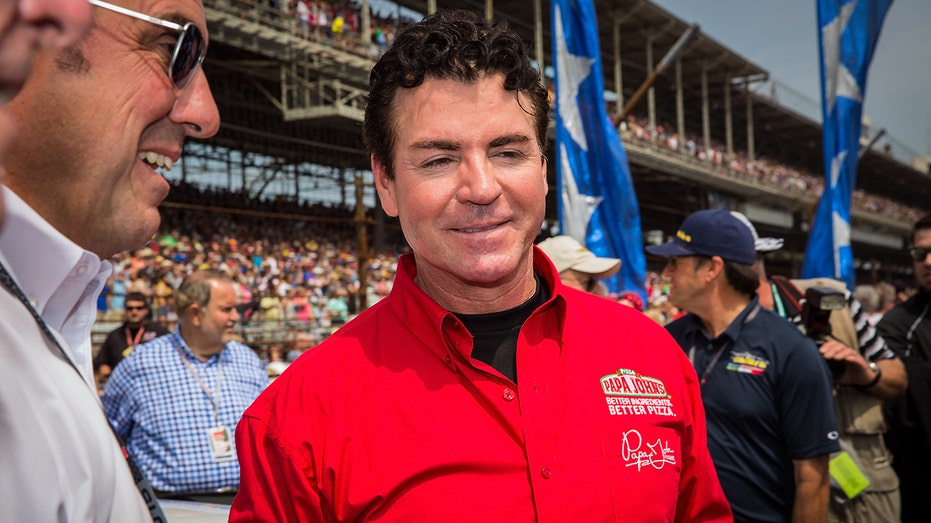 What is John Schnatter’s net worth? Fox Business