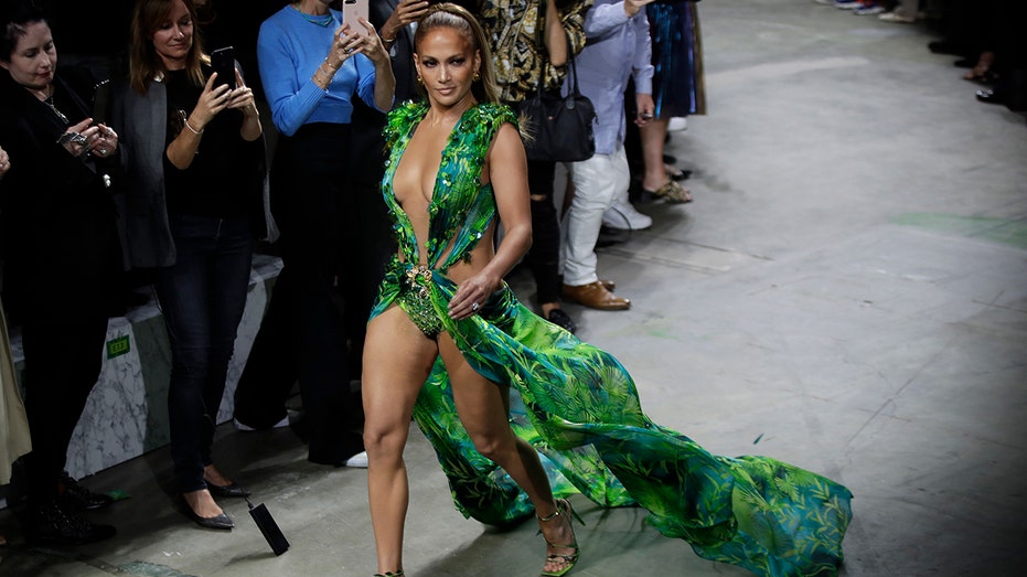 Jennifer Lopez: White Dress and Platform Sandals | Steal Her Style