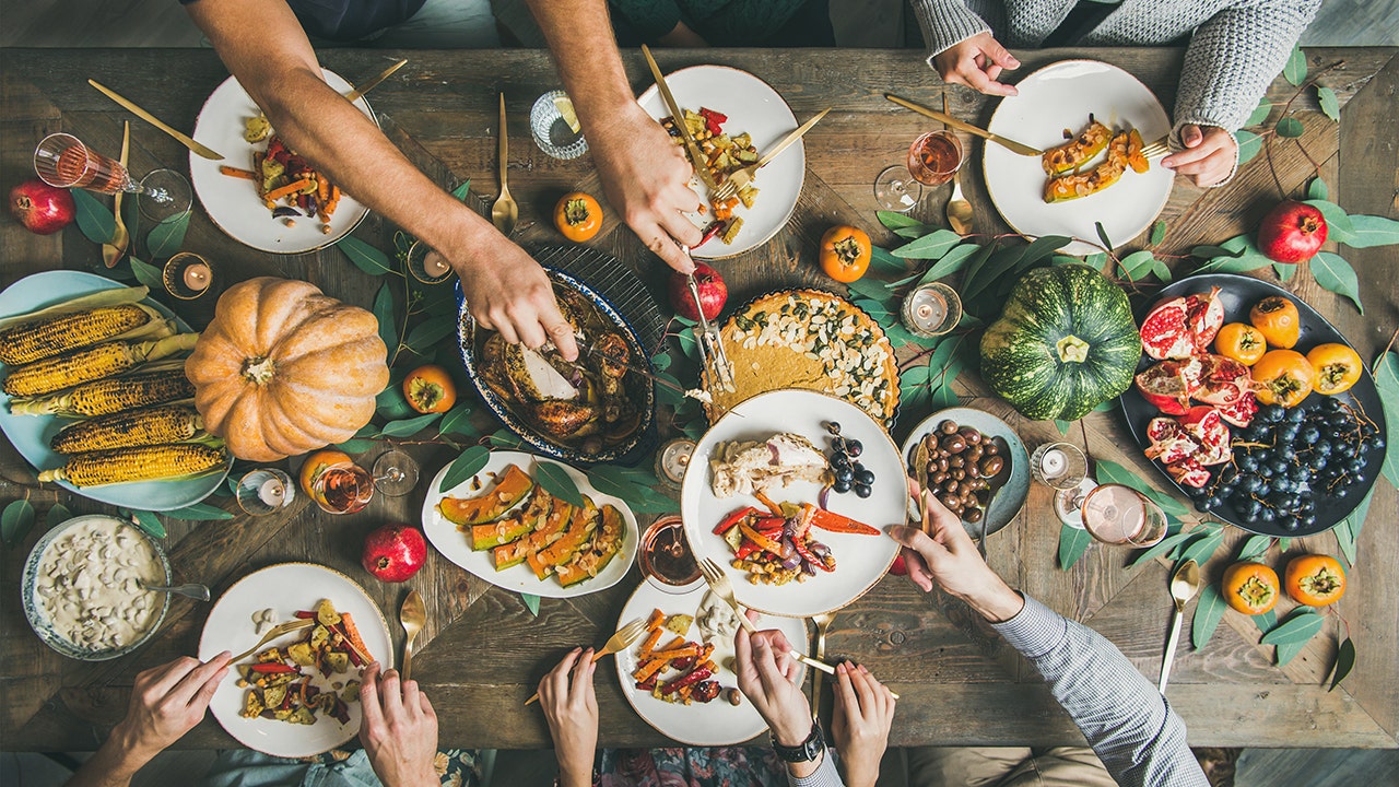 Dog Safe Thanksgiving Menu Foods You Shouldn T Give To Your Four Dog Safe Thanksgiving Menu Foods You