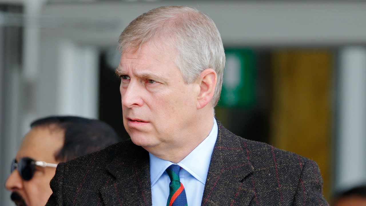 Jeffrey Epstein Pal Prince Andrew To Step Back From Royal Duties Fox Business