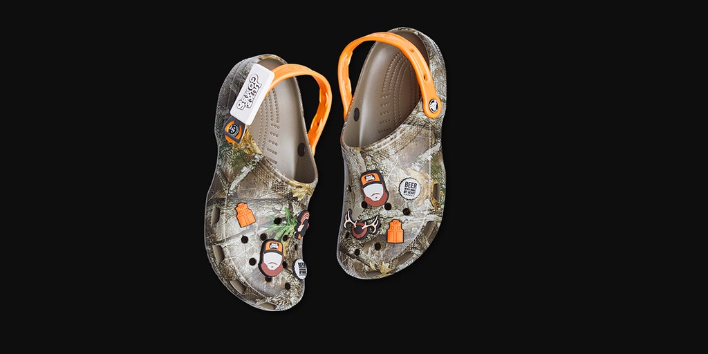 fox camo crocs