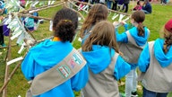 Girl Scouts warns parents: Daughters don't owe hugs to anyone during holidays