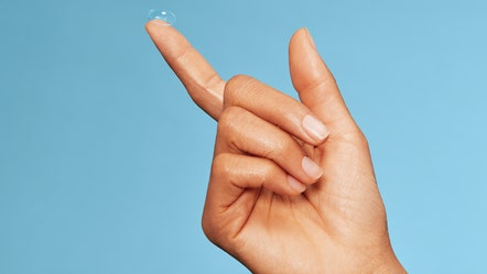 This Contact Lens Stock Looks Ready to Rally