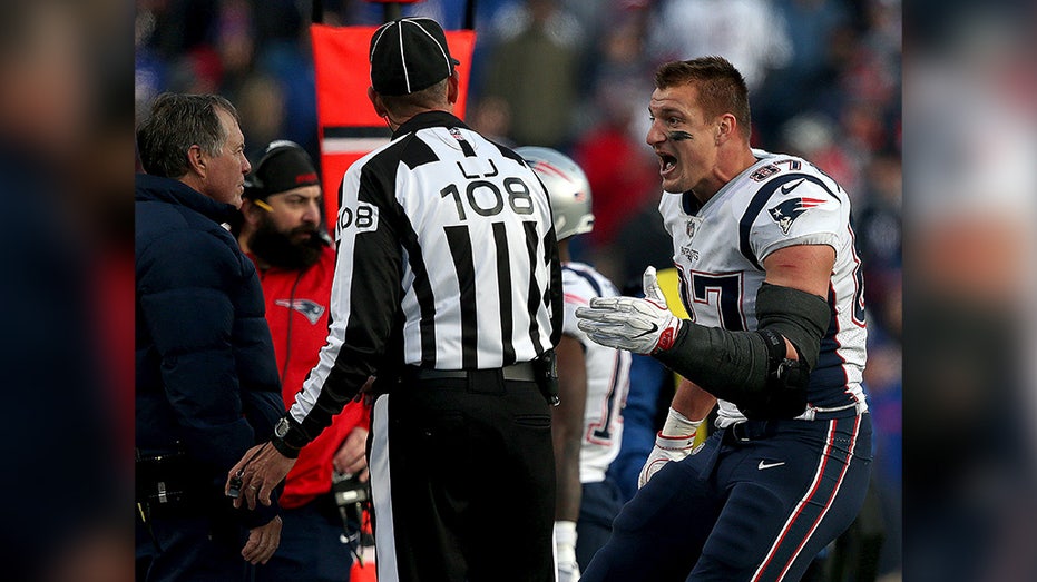 NFL suspends Rob Gronkowski 1 game for late hit to head – The Denver Post