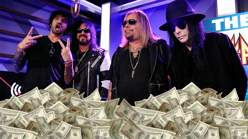 motley crue tour earnings