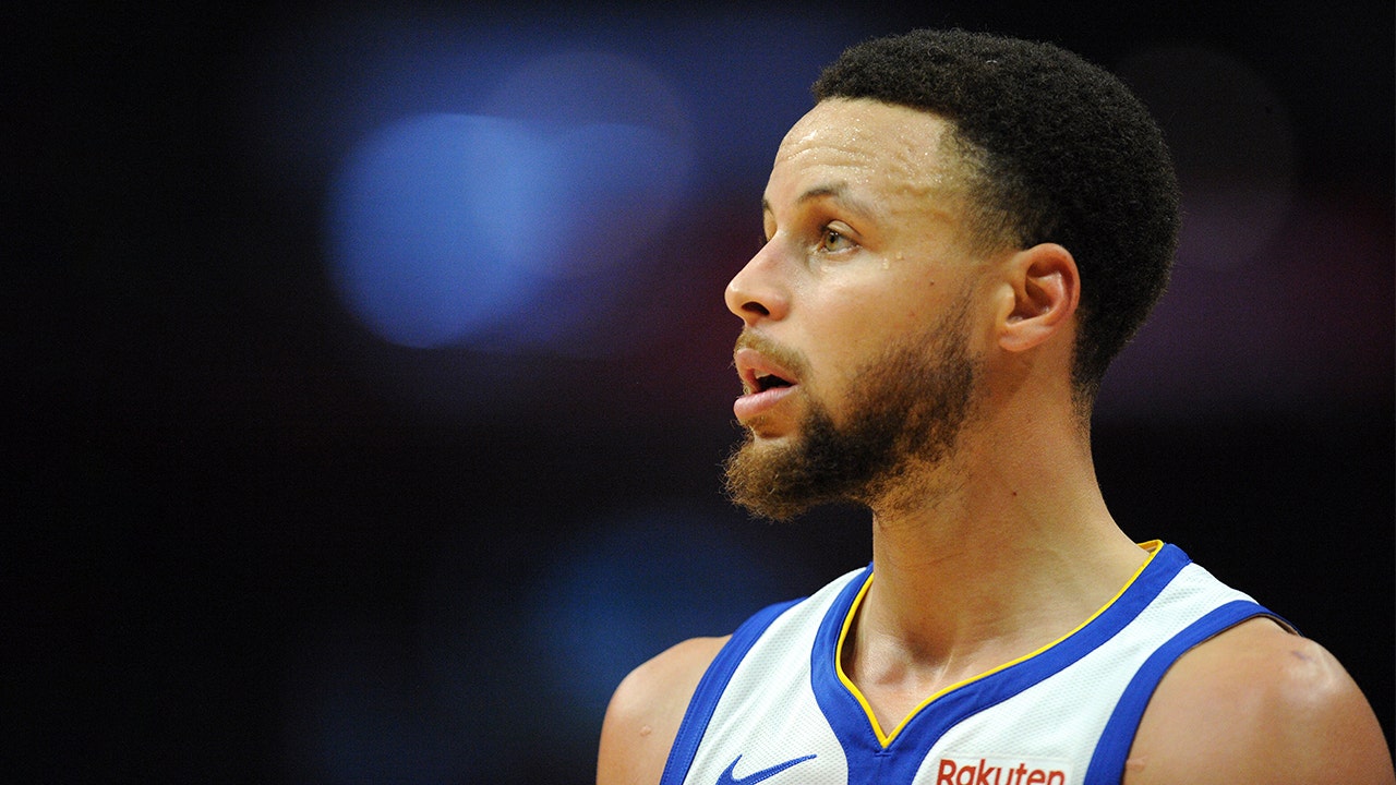How Much Does Steph Curry Earn Fox Business