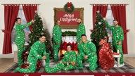 Tiger Woods, TaylorMade golfers get festive in company Christmas card