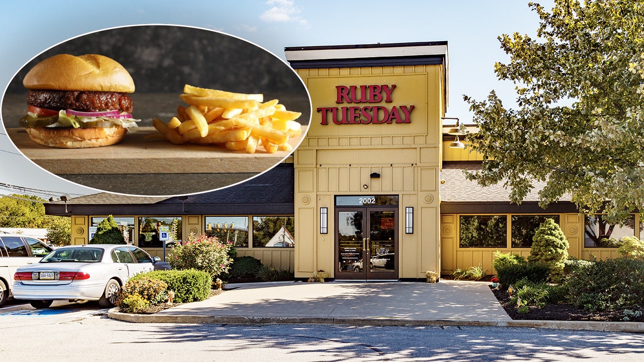 Ruby Tuesday to put Nestle's plant-based Awesome Burger on ...