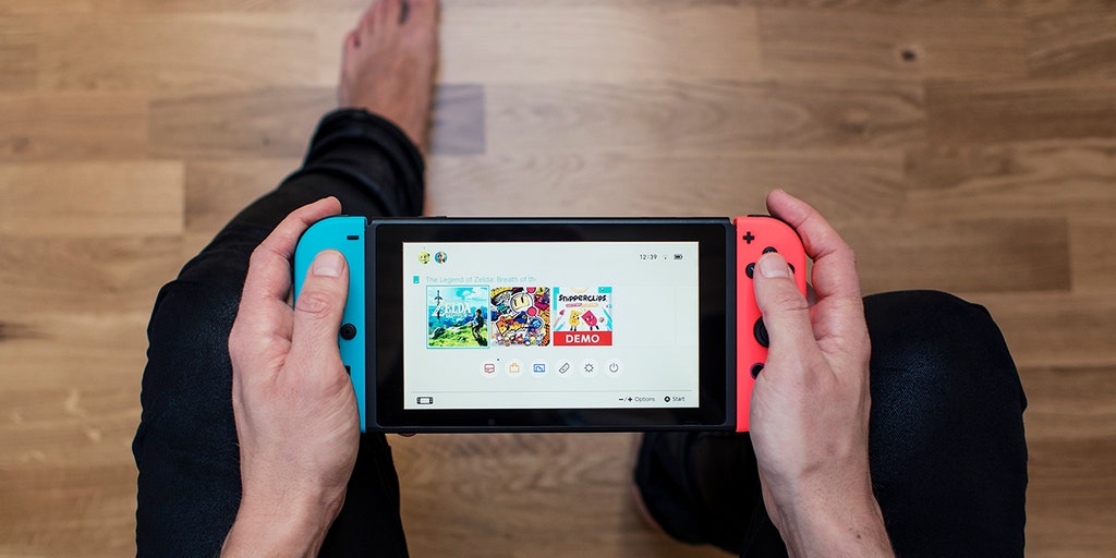 Nintendo To Launch Upgraded Switch Console In 2021 Reports Say Fox Business - roblox on nintendo switch lite 2020