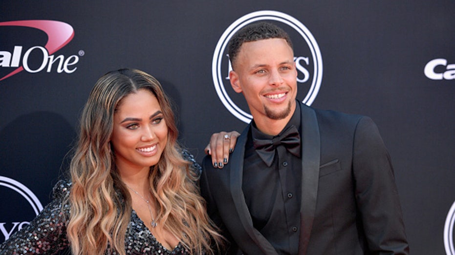 NBA star Steph Curry buys $8M San Francisco luxury condo | Fox Business