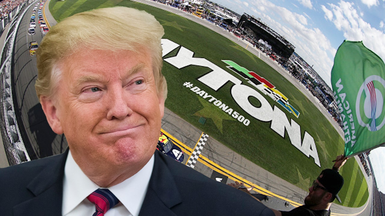Trump S Daytona 500 Appearance Could Include Lap In Presidential Limo Fox Business