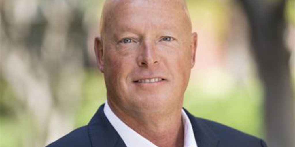 Disney S Bob Chapek Takes Magic Kingdom S Throne But Who Is He Fox Business
