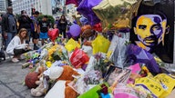 Staples Center removes massive Kobe Bryant memorial