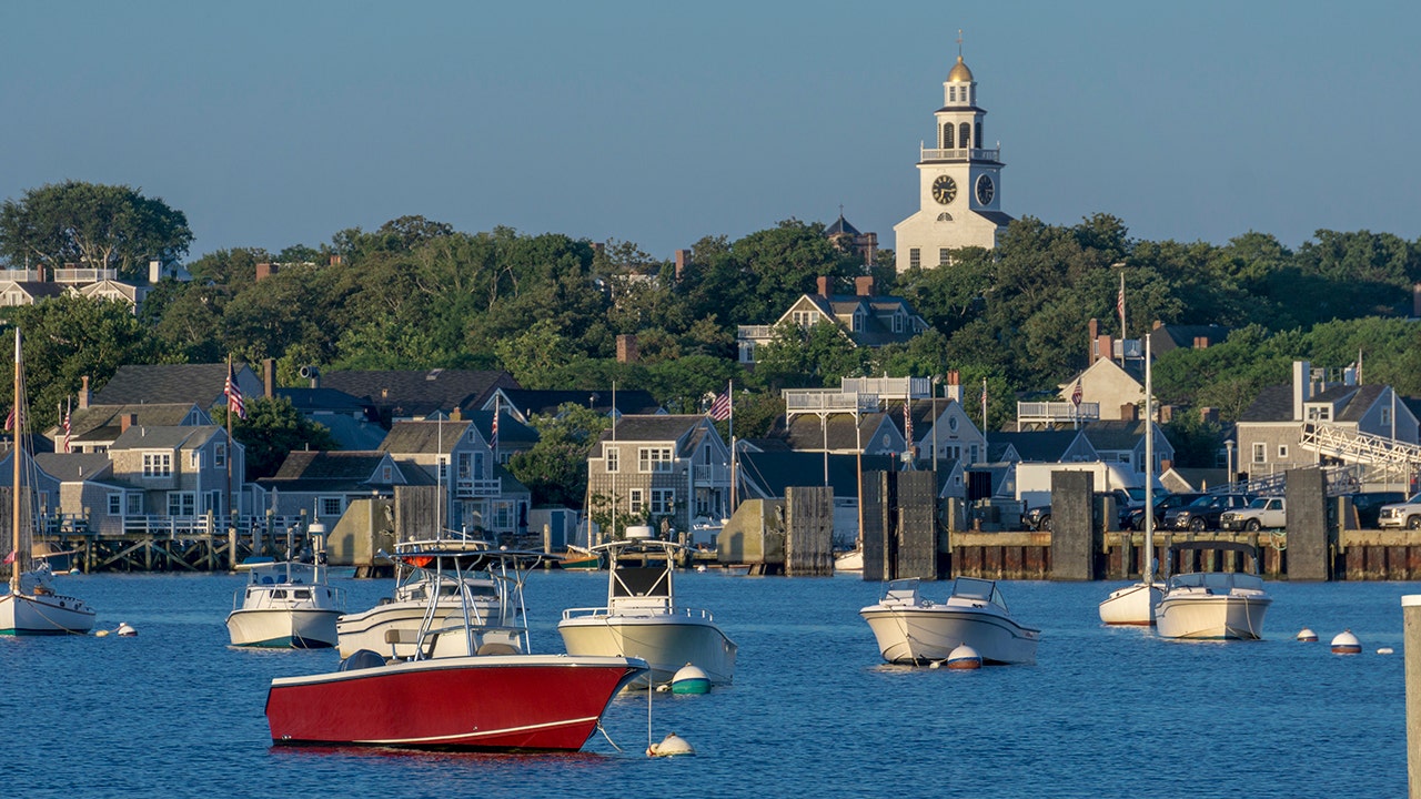 Beautiful Nantucket Weekend Getaway: Where To Stay, Eat, And Play Outdoors adven