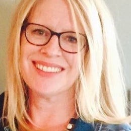 Julie Batura