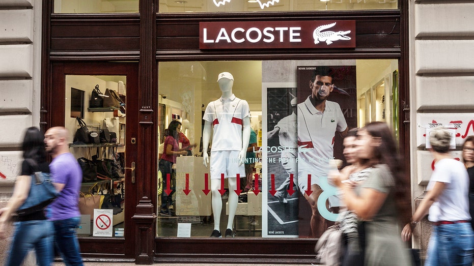 Lacoste brand outlet country