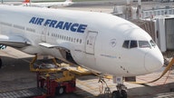 Air France traveler from New Hampshire opens luggage, finds Christmas gifts replaced with dog food