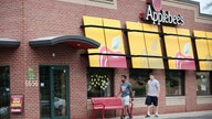 Applebee’s to test first drive-thru window at Texas location