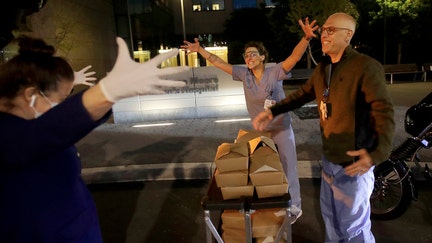 Coronavirus prompts California friends to feed workers fancy food