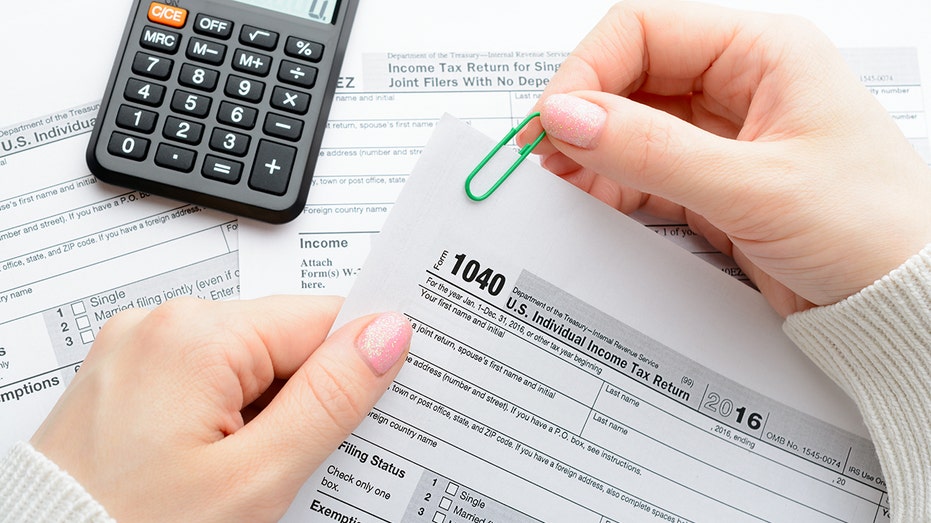 More Than 50% of U.S. Households Paid No Federal Income Taxes in 2021 2 image