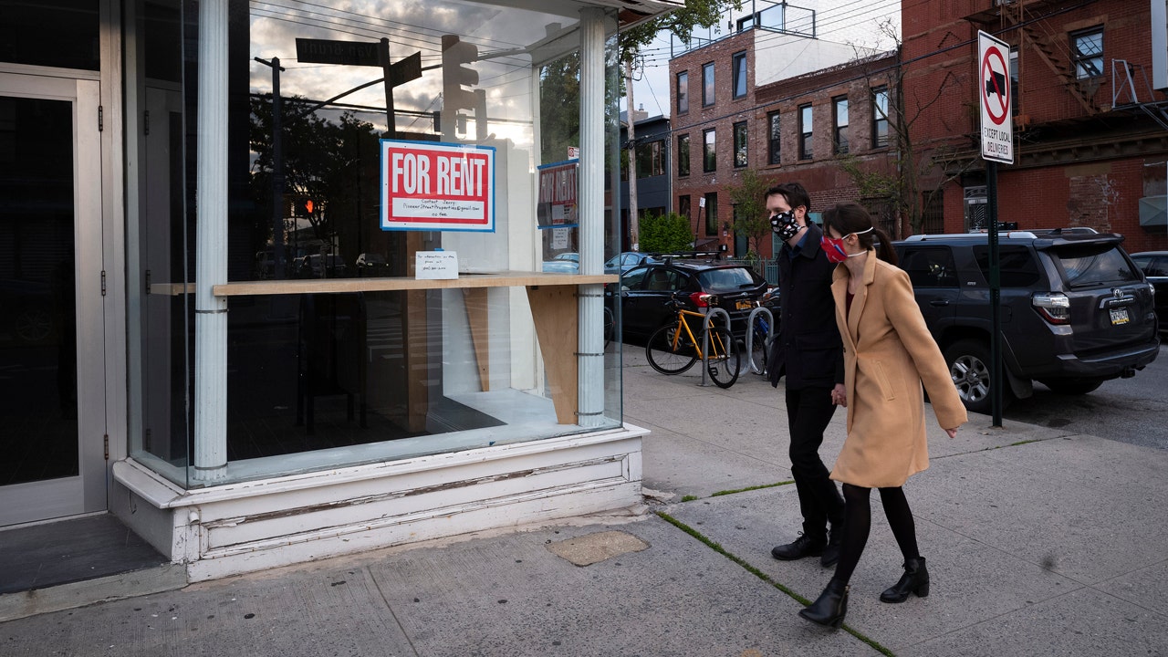 Community Banks Shine During Ppp Loan Rush As Big Banks Fall Short