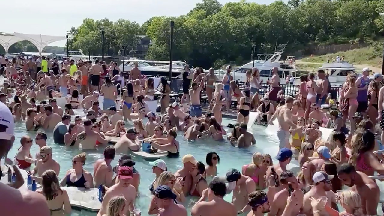 Missouri bar owner defends packed Lake of the Ozarks pool party