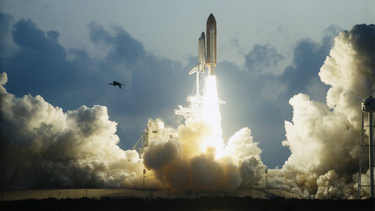 Where Are Nasa S Retired Space Shuttles And How Much Does It Cost To See Them Fox Business