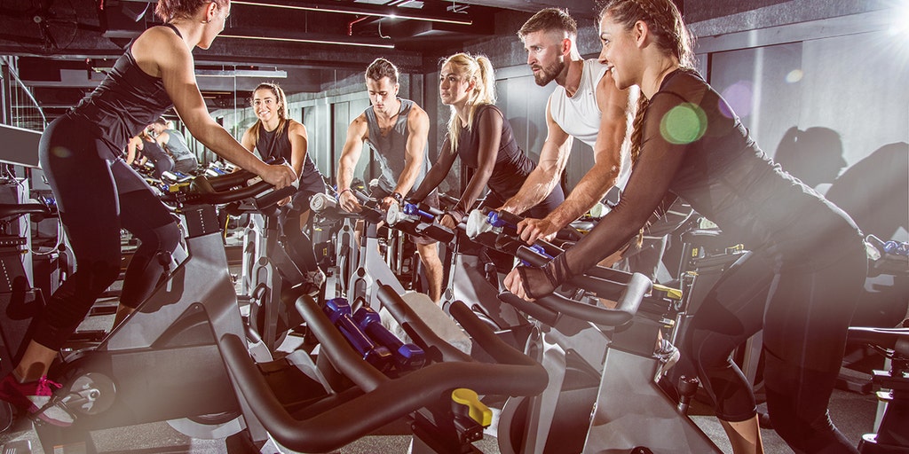 stationary bike planet fitness