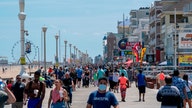 Americans flock to beaches, boardwalks as officials urge coronavirus social distancing
