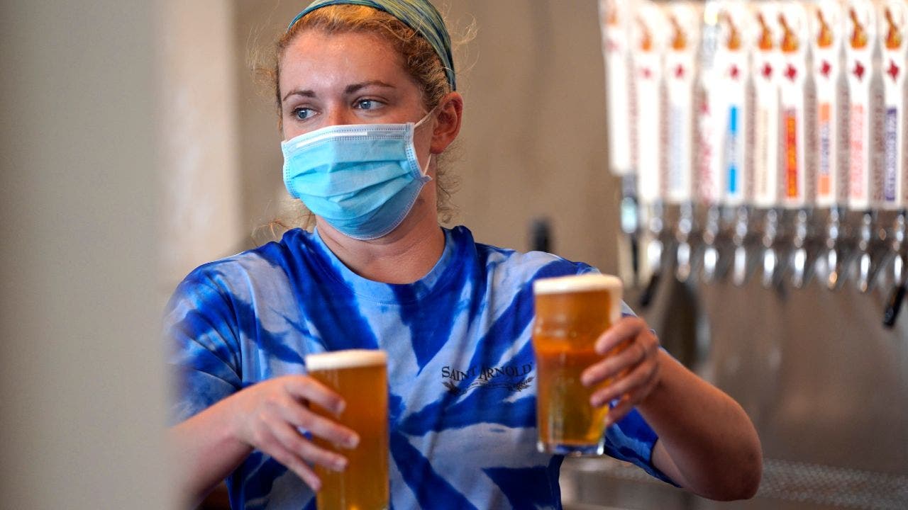 az-news-ai.blogspot.com - Bars, restaurants may never fully recover from pandemic, Molson Coors CEO says - Fox Business