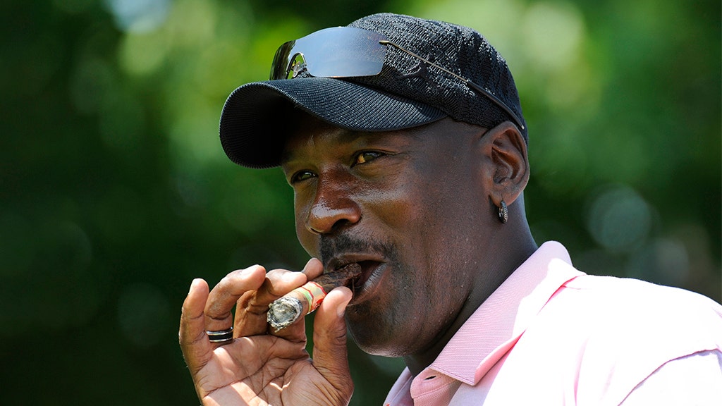 Michael Jordan's boat nabs 442-pound marlin | Fox Business