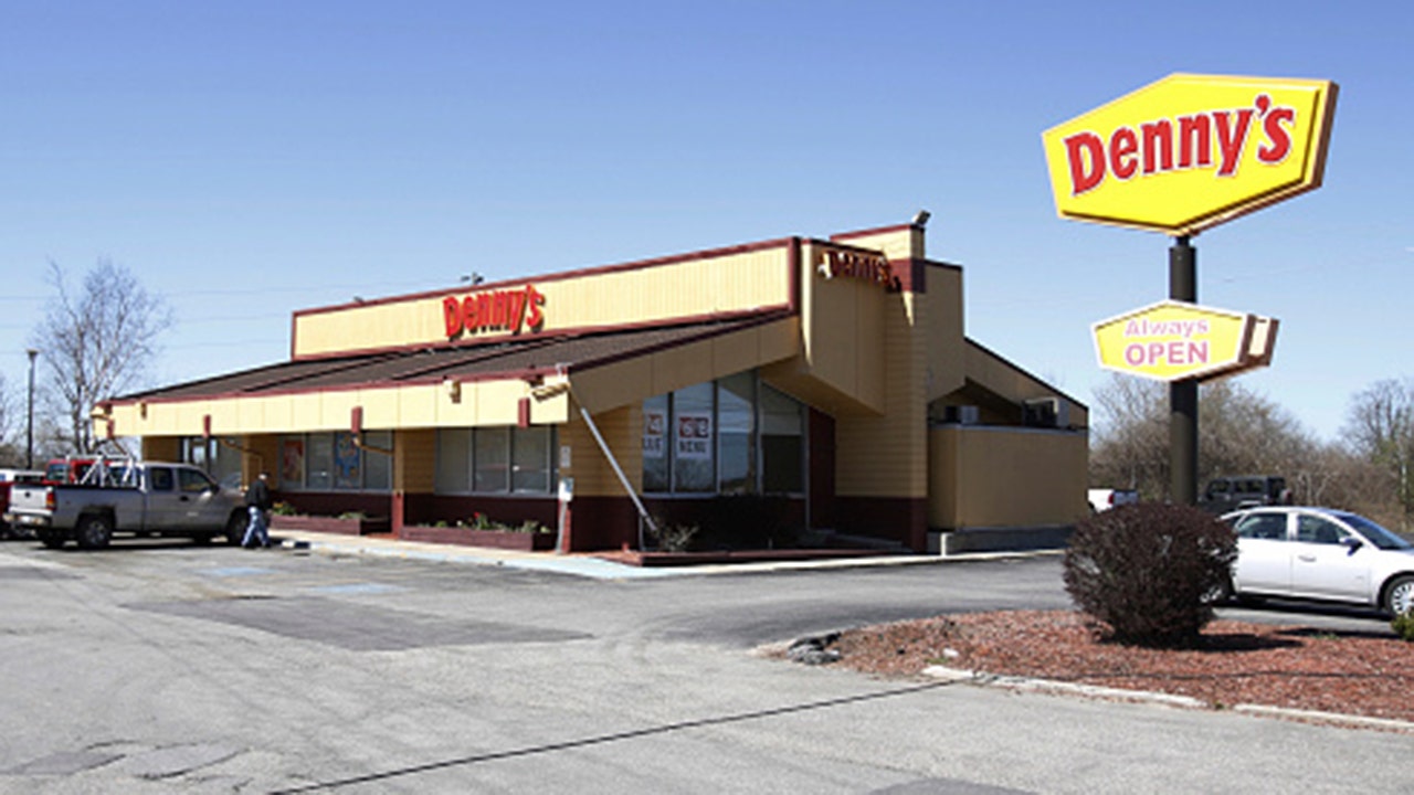 Denny's offers weekly free delivery for the rest of 2020 ...