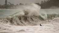 Hurricane Douglas within 'razor thin' distance of Hawaii