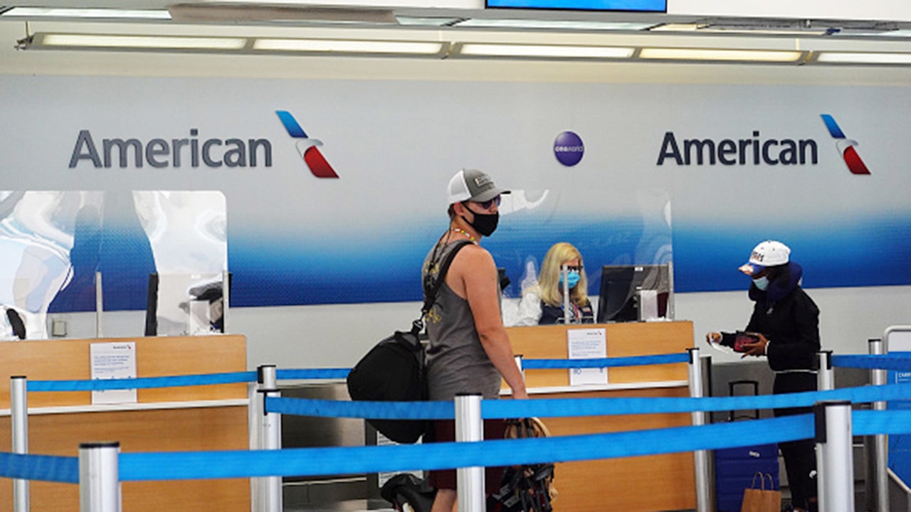 American Airlines ‘technology issue’ resolved after customers report lengthy delays American Airlines ‘technology issue’ resolved after customers report lengthy delays