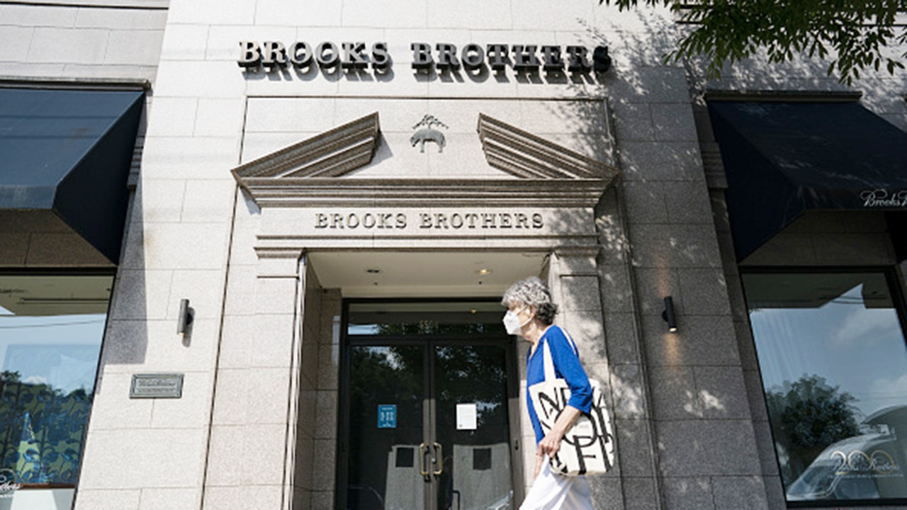 brooks brothers 2020